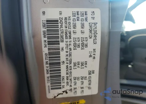 2007 Dodge Grand Caravan Sxt from USA, damaged, VIN 2D4GP44L57R180598